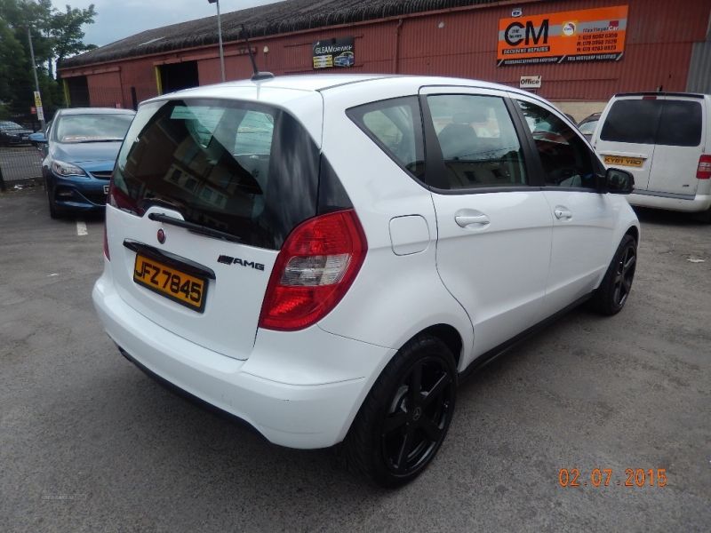 2012 Mercedes A-Class BLUEEFF-Y CLASSIC SE image 4