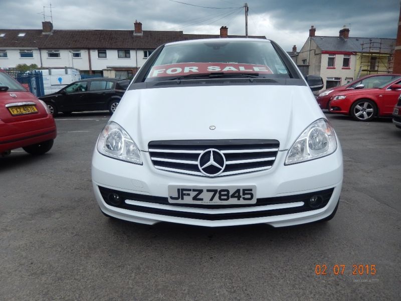 2012 Mercedes A-Class BLUEEFF-Y CLASSIC SE image 5