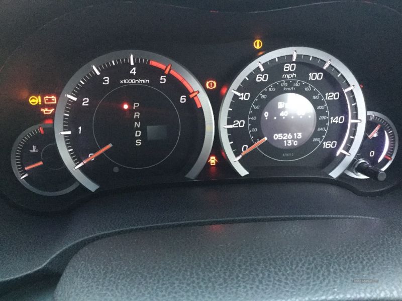 2010 Honda Accord EX I-DTEC image 6