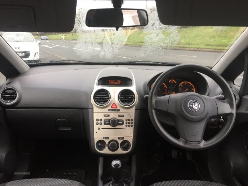 2009 Vauxhall Corsa LIFE image 5