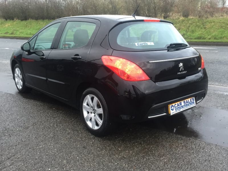 2013 Peugeot 308 HDI image 3