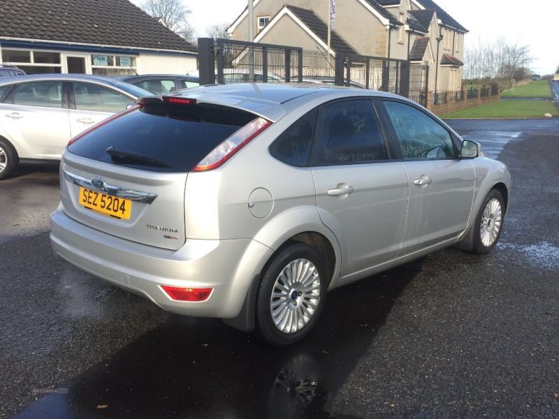 2008 Ford Focus TITANIUM TD image 4