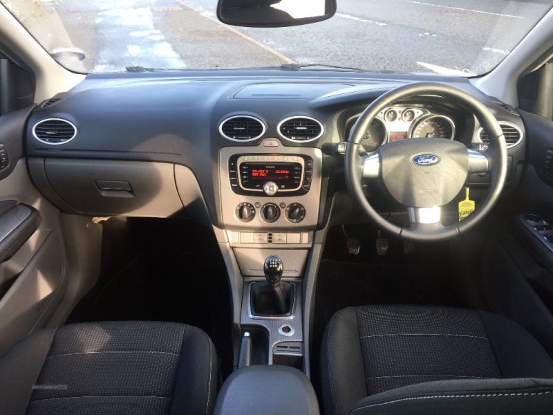 2008 Ford Focus TITANIUM TD image 6