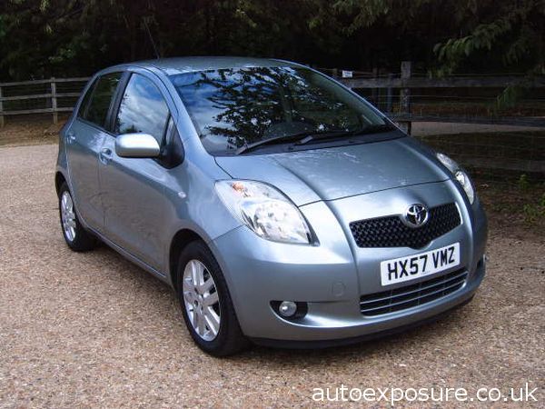 2007 TOYOTA YARIS 1.3 VVT-i TR image 1