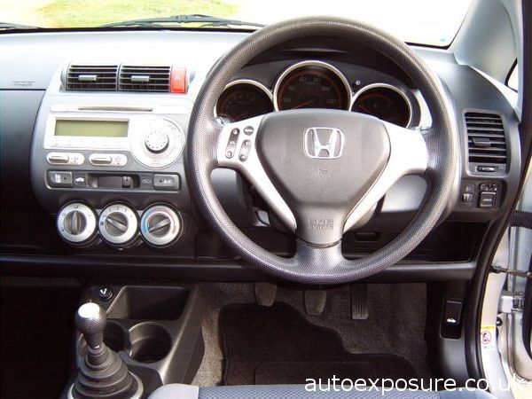 2005 HONDA JAZZ 1.4i-DSI SE image 5
