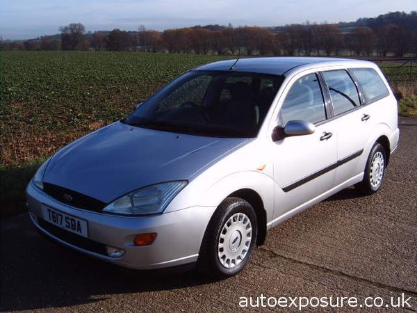 1999 FORD FOCUS 1.8 Ghia image 2