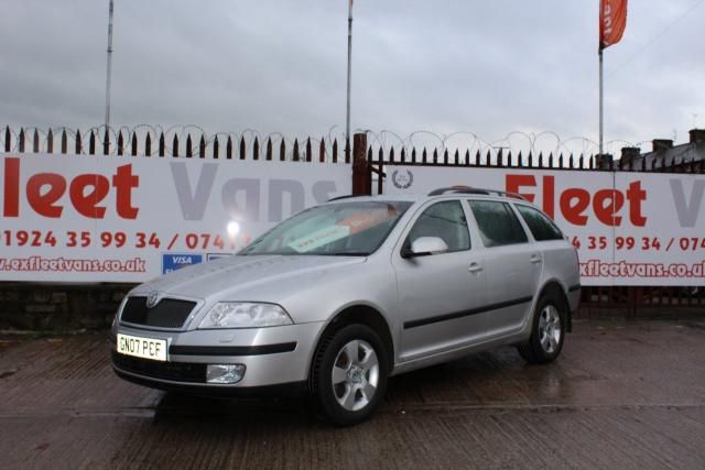 2007 SKODA OCTAVIA 2.0 4X4 5d image 1