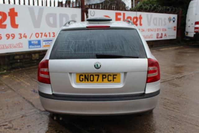 2007 SKODA OCTAVIA 2.0 4X4 5d image 4