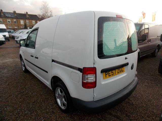 2007 VOLKSWAGEN CADDY 1.9 C20 TDI SWB 5d image 4