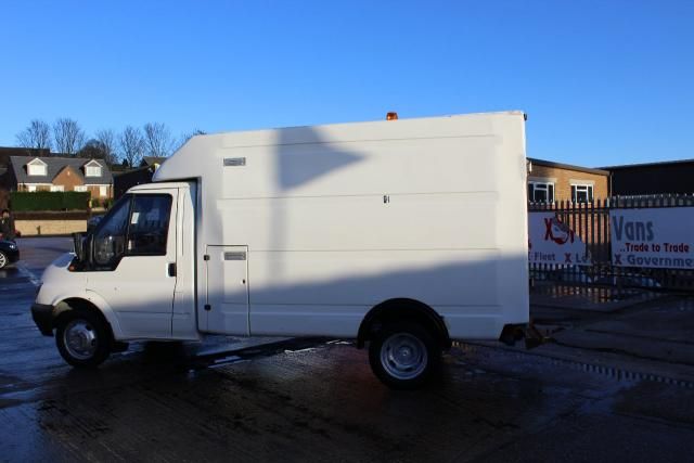 2006 FORD TRANSIT 2.4 350M 5d image 6
