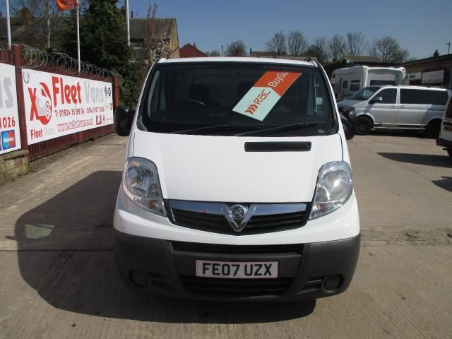 2007 VAUXHALL VIVARO 2.0 SWB SHR 5d image 2