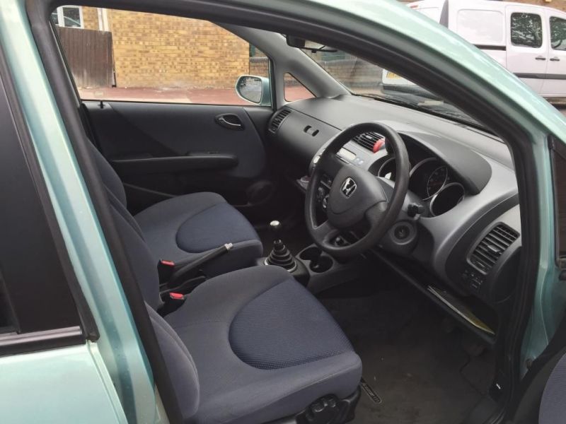 2004 Honda jazz image 6