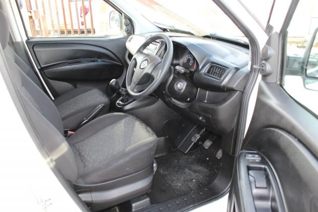 2012 VAUXHALL COMBO VAN 1.2 CDTI 5d image 7