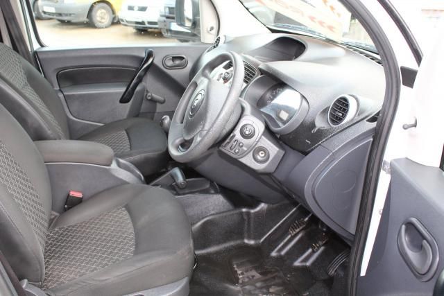 2010 PEUGEOT EXPERT 2.0 HDI SWB 5d image 8