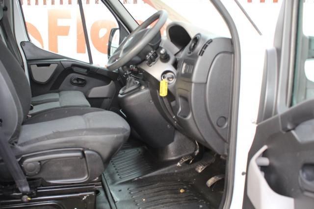 2011 RENAULT MASTER 2.3 DCI 5d image 8