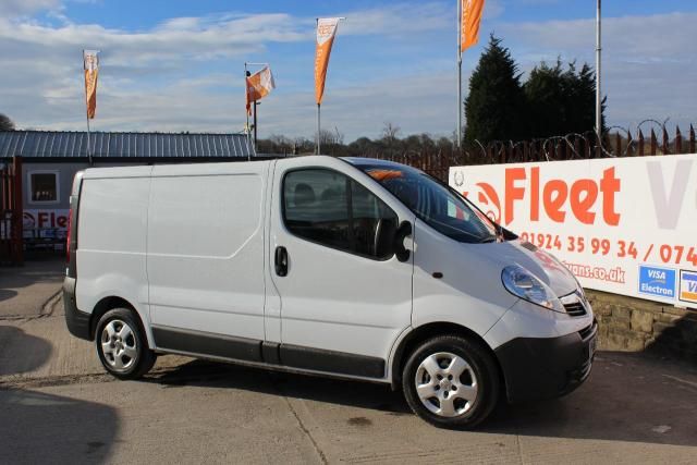 2012 VAUXHALL VIVARO 2.0 CDTI 5d image 2