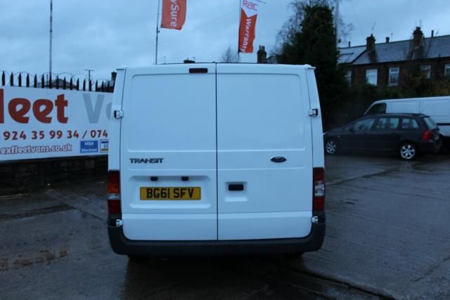 2011 FORD TRANSIT 2.2 5d image 4