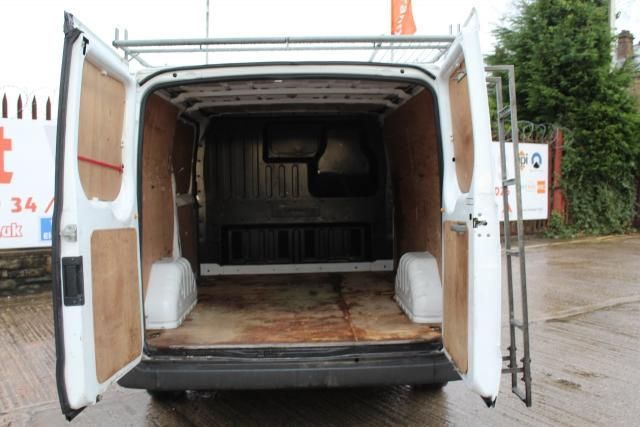 2011 FORD TRANSIT 2.2 5d image 3