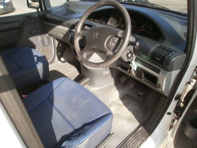 2004 PEUGEOT EXPERT 1.9 image 8