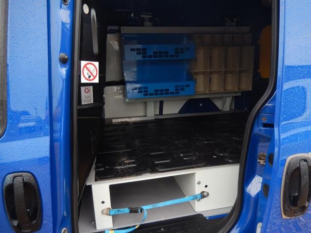 2010 FIAT DOBLO 1.2 16V SX MULTIJET image 7