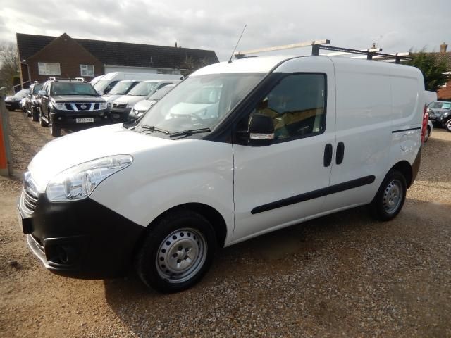 2012 VAUXHALL COMBO VAN 1.2 CDTI image 1
