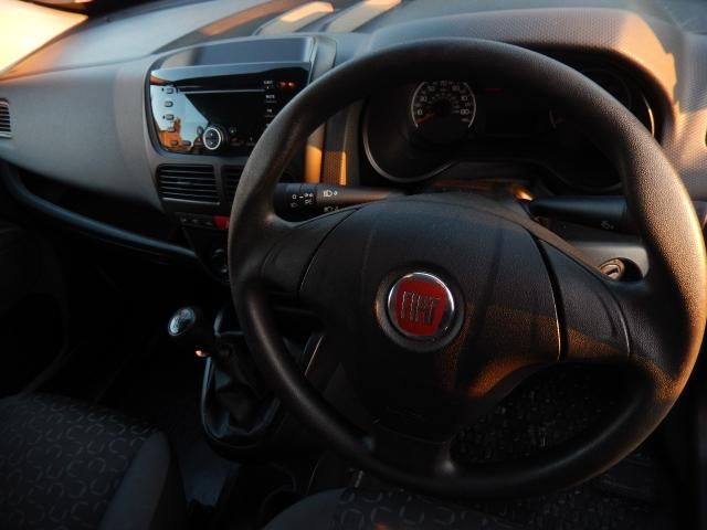 2011 FIAT DOBLO MAXI 1.6 16V SX MULTIJET image 9