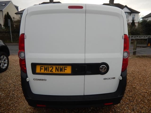 2012 VAUXHALL COMBO VAN 1.2 CDTI image 3