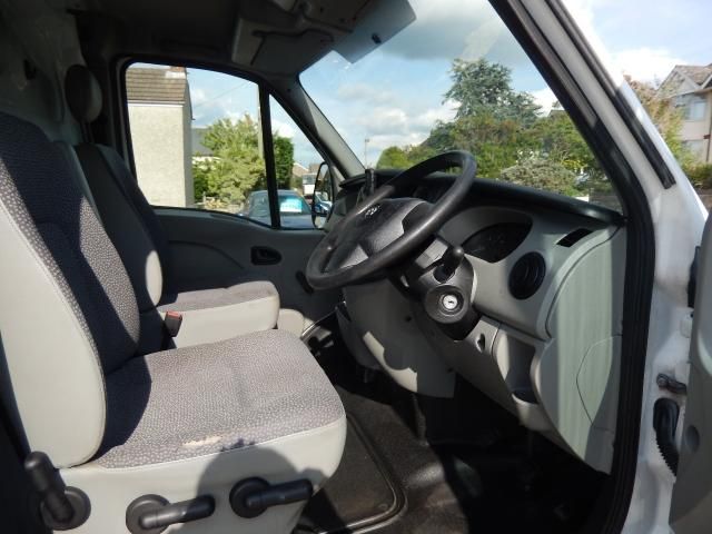 2009 VAUXHALL MOVANO 2.5 CDTI 5d image 7