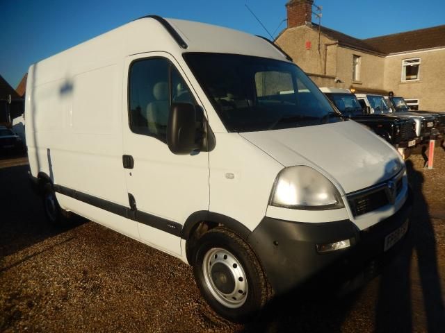 2010 VAUXHALL MOVANO 2.5 CDTI image 2