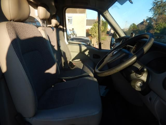 2010 VAUXHALL MOVANO 2.5 CDTI image 7