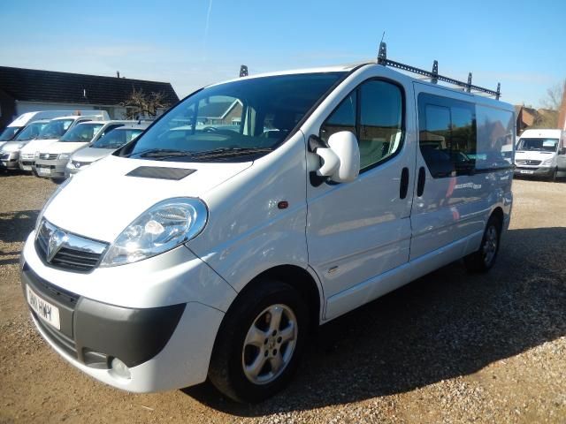 2011 VAUXHALL VIVARO SPORTIVE 2.0CDTI image 1