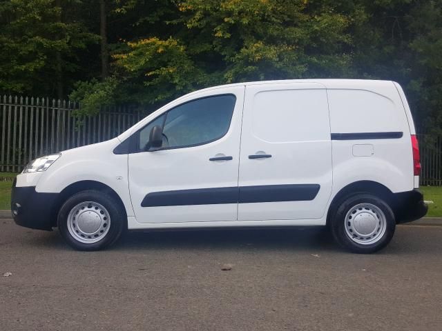 2012 PEUGEOT PARTNER 1.6 HDI S L1 850 5d image 3