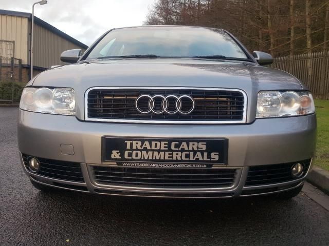 2004 AUDI A4 1.9 TDI SE 130 4d image 3