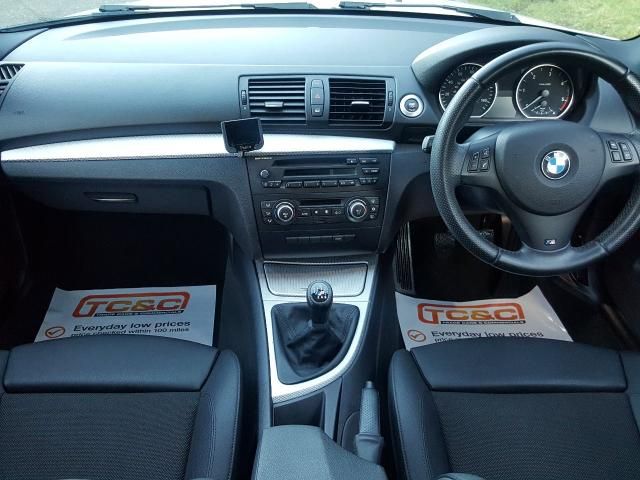 2008 BMW 1 SERIES 2.0 118D M SPORT 5d image 6