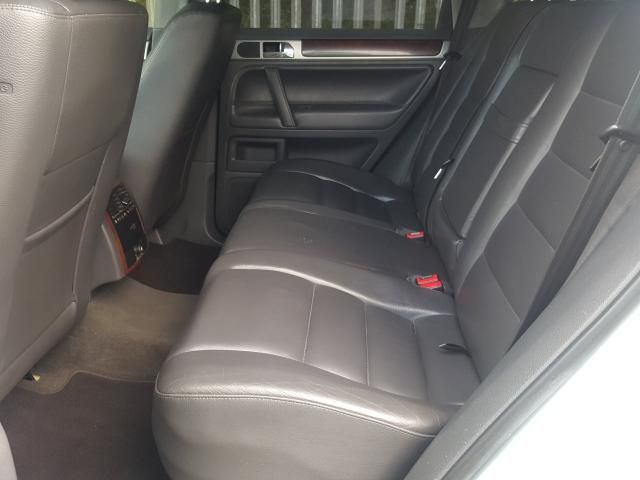 2008 VOLKSWAGEN TOUAREG 2.5 SE 5d image 8