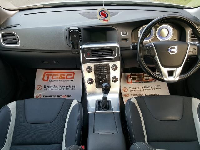 2011 VOLVO S60 1.6 4d image 6