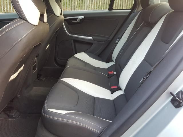 2011 VOLVO S60 1.6 4d image 8