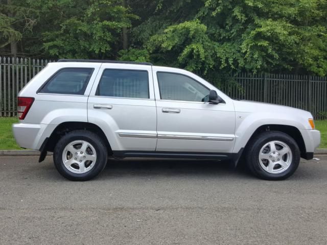 2009 JEEP GRAND CHEROKEE 3.0 V6 5d image 3