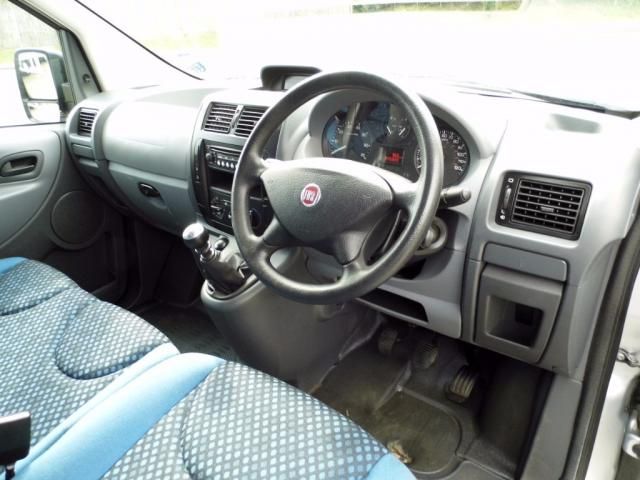 2009 FIAT SCUDO COMFORT 2.0 Multijet image 9