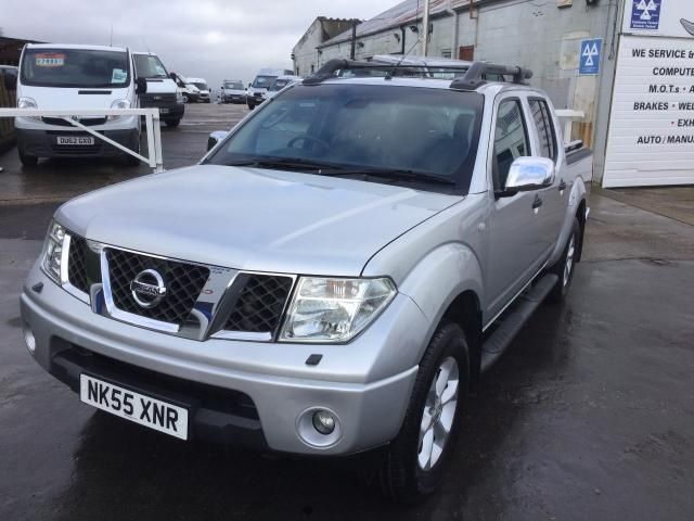 2005 NISSAN NAVARA 2.5 DCI 4X4 image 1