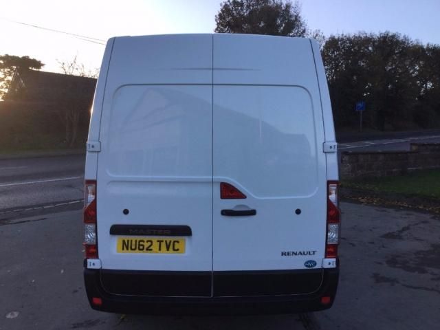 2012 RENAULT MASTER 2.3 dCi SR image 4