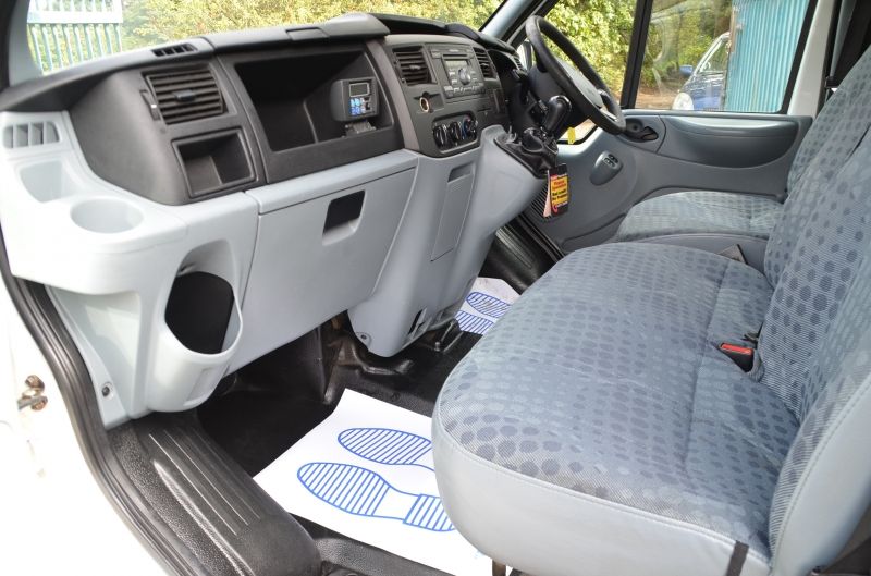 2008 FORD Transit T260S image 6