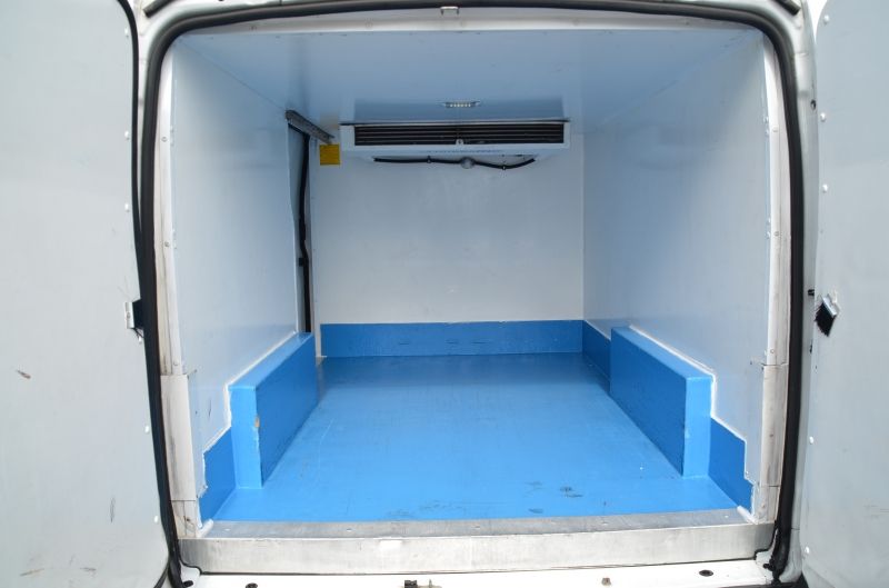 2008 FORD Transit T260S image 9