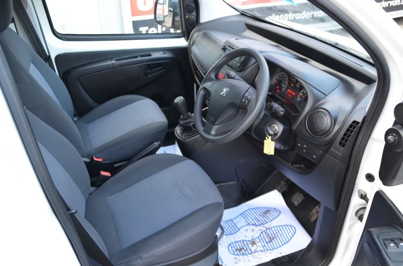 2013 PEUGEOT BIPPER 1.3 HDI image 6
