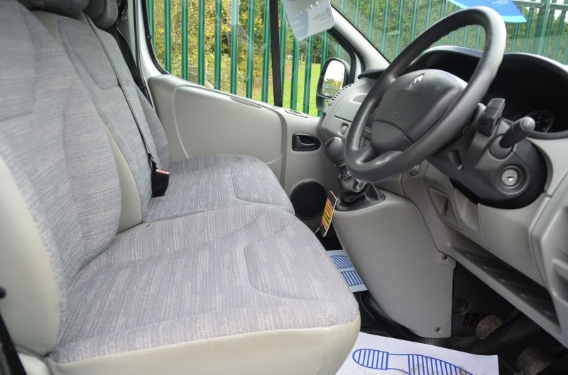 2013 Renault TRAFIC LL29 DCI image 7