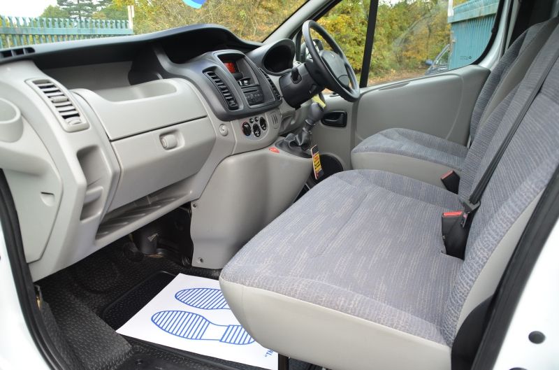 2013 Renault TRAFIC LL29 DCI image 8