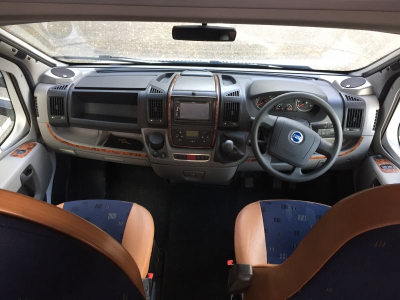 2007 Dethleff Advantage 6 Berth Motorhome image 7