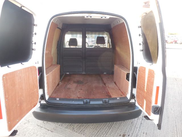 2013 VOLKSWAGEN CADDY 1.6 TDI image 6