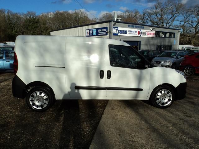 2012 Fiat Doblo 1.6JTD image 3