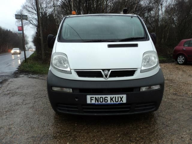 2006 Vauxhall Vivaro 1.9TD image 2
